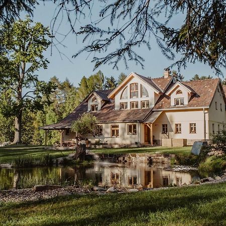Hôtel Krasna Samota à Chřibská Extérieur photo