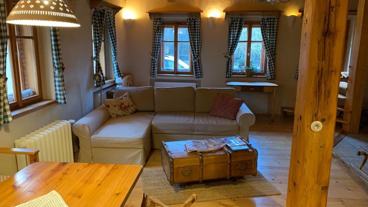 Hôtel Krasna Samota à Chřibská Extérieur photo