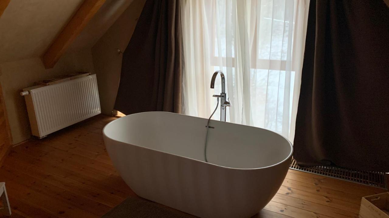 Hôtel Krasna Samota à Chřibská Extérieur photo