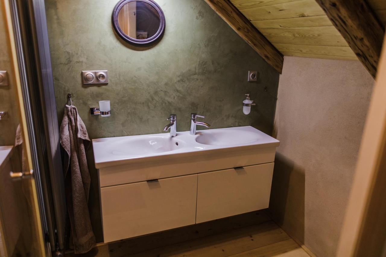 Hôtel Krasna Samota à Chřibská Extérieur photo