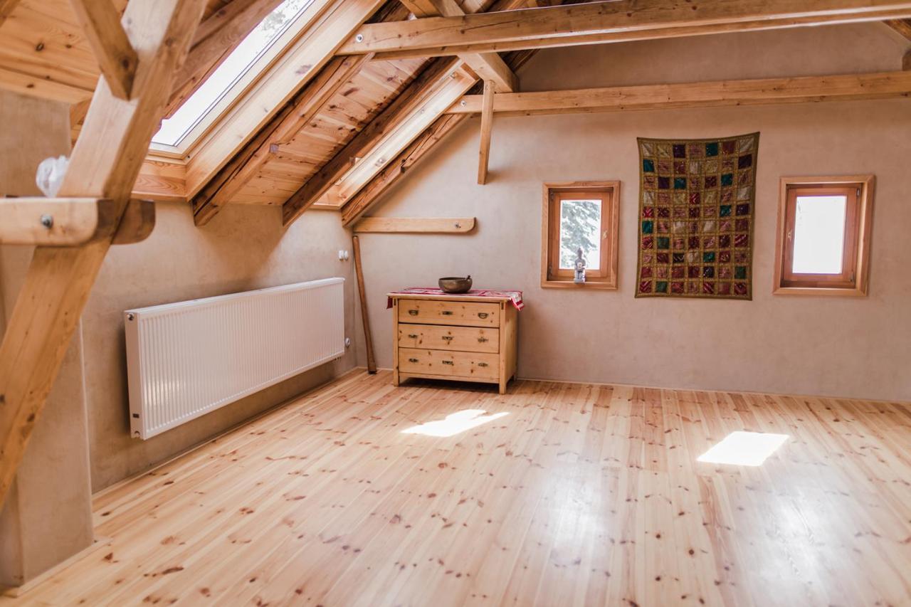 Hôtel Krasna Samota à Chřibská Extérieur photo